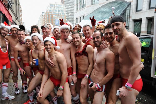 santa speedo run 2