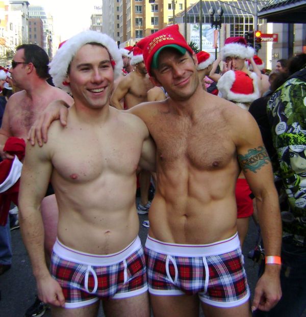 santa speedo run 7