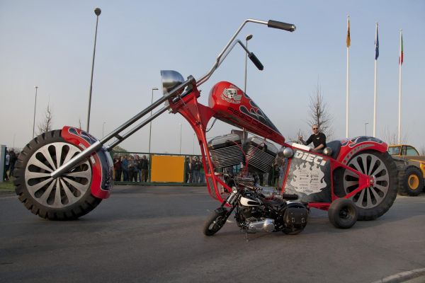 Moto più grande del mondo 2