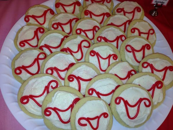 Period Store: fallopian tube cookies