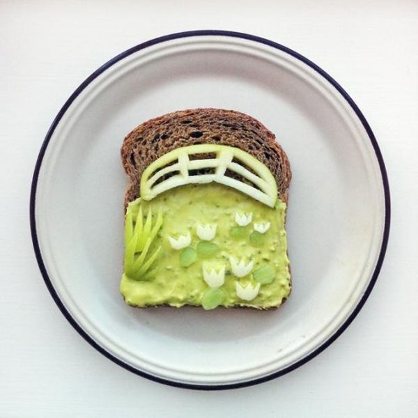 toast Claude Monet