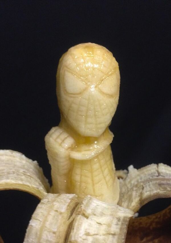 scultura-banana: Spider-Man