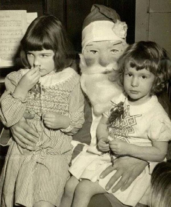 babbi natale inquietanti 3: con bambine